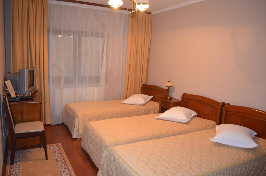 Pensiunea Magura Baia Mare Exterior photo